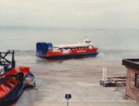 AP1-88 hovercraft at Ryde hoverport
